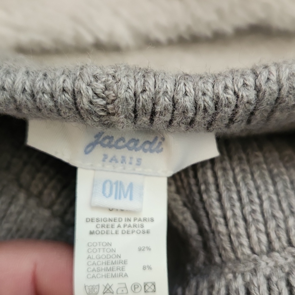 Jacadi Paris Grey & Soft Pink Knit 3 Piece Set - Picture 15 of 15
